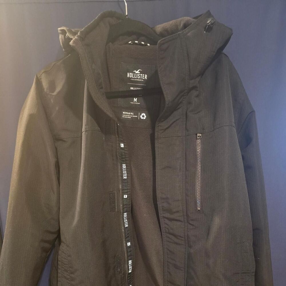 Hollister-co Men's Black Jacket - Medium - Used good condition minor stains